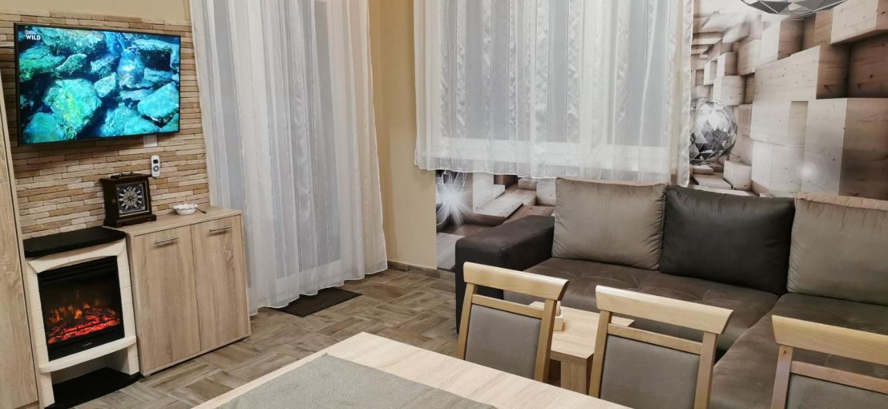 Balaton&Center Wellness Apartman Siofok Ngoại thất bức ảnh