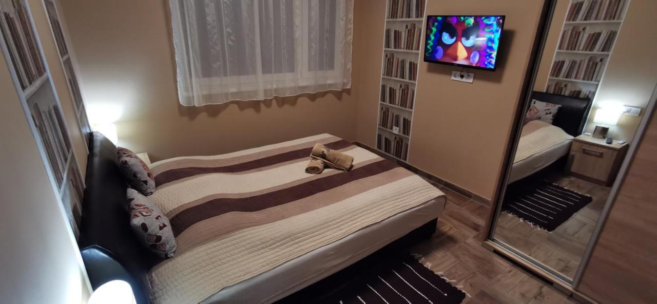 Balaton&Center Wellness Apartman Siofok Ngoại thất bức ảnh