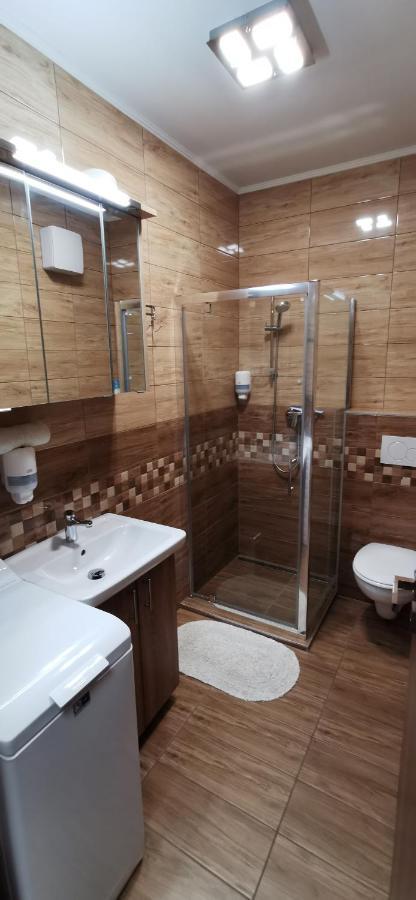Balaton&Center Wellness Apartman Siofok Ngoại thất bức ảnh